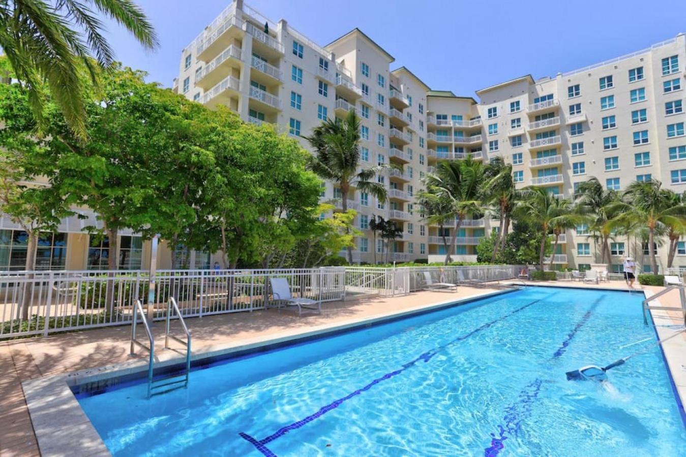 1Br Rooftop Pool-10 Min Walk To Beach Boynton Beach Extérieur photo